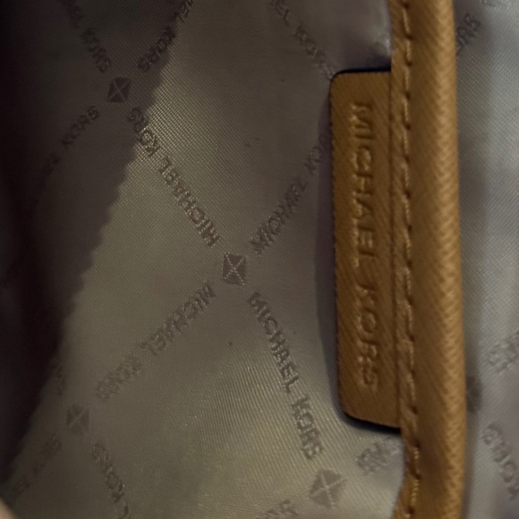 Michael Kors crossbody bag - Picture 3 of 4